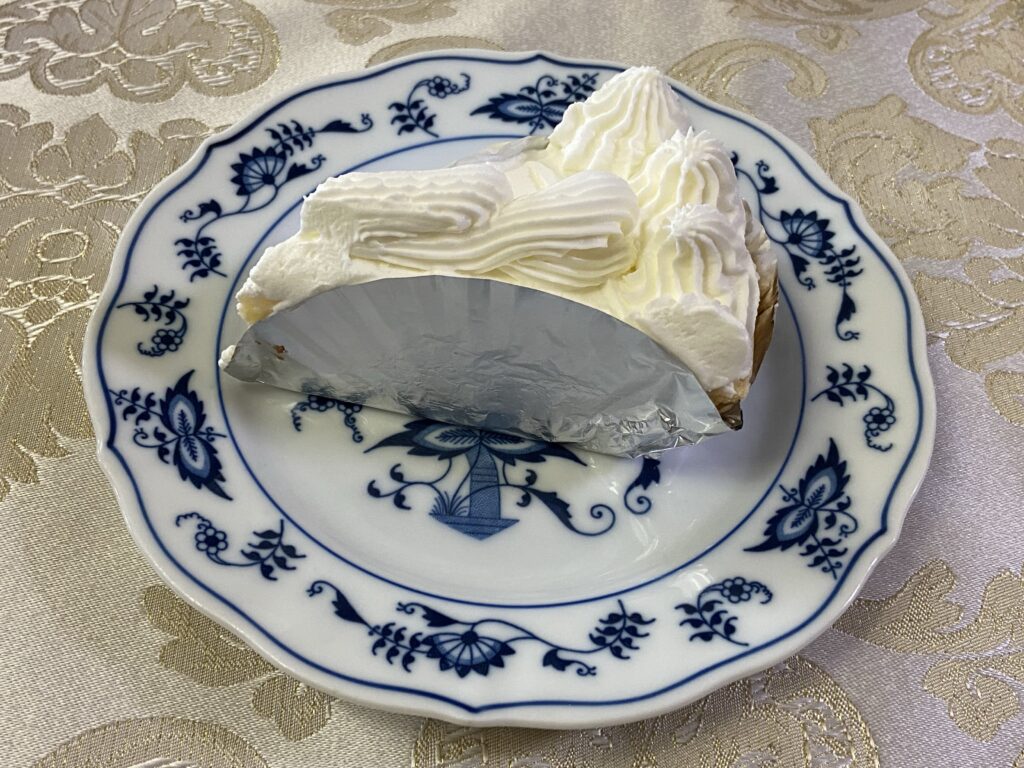 エーデルワイスのクリームパイ